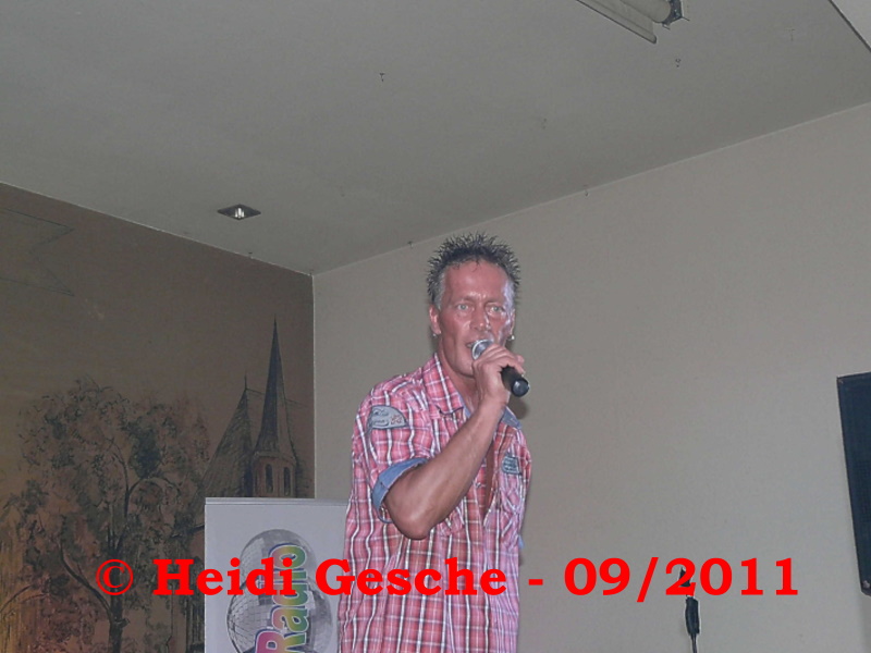 Heiko on Stage (18).JPG